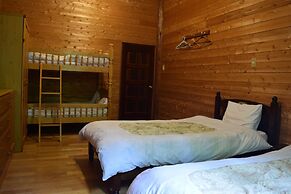 Canadian Village Goryu