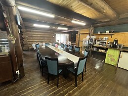 Canadian Village Goryu