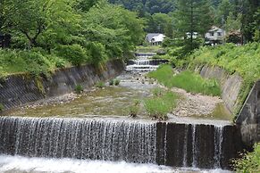 Canadian Village Goryu