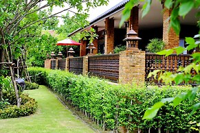 Sawasdee Sukhothai Resort