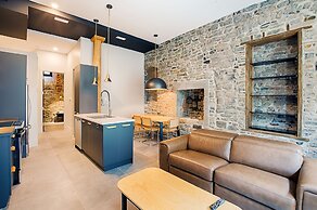 Les Lofts Notre-Dame - By Les Lofts Vieux-Quebec