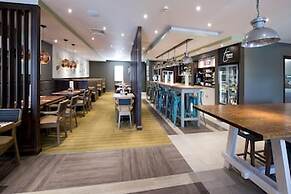Premier Inn Addlestone