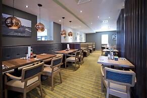 Premier Inn Addlestone