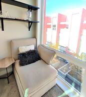 Monki Di Executive Suites - GLAS - Luxury Inner City Home 3 min to Dow