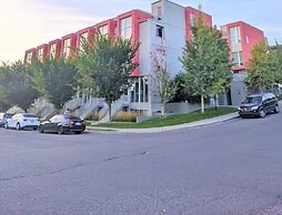 Monki Di Executive Suites - GLAS - Luxury Inner City Home 3 min to Dow