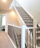 Monki Di Executive Suites - GLAS - Luxury Inner City Home 3 min to Dow