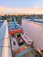 Monki Di Executive Suites - GLAS - Luxury Inner City Home 3 min to Dow