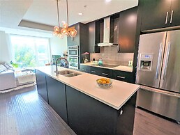 Monki Di Executive Suites - GLAS - Luxury Inner City Home 3 min to Dow