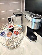 Monki Di Executive Suites - GLAS - Luxury Inner City Home 3 min to Dow