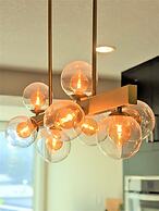 Monki Di Executive Suites - GLAS - Luxury Inner City Home 3 min to Dow