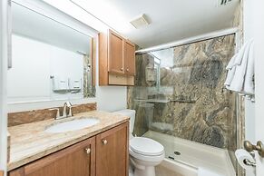 Cape Winds by Happy Palm Stays