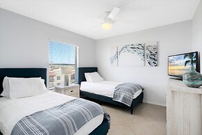 Cape Winds by Happy Palm Stays