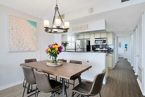 Cape Winds by Happy Palm Stays