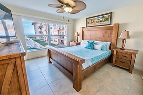 Spanish Main by Happy Palm Stays