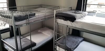 BoBs Hostel