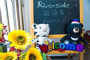 Riverside Guest House