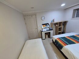 Riverside Guest House