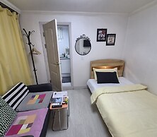 Riverside Guest House