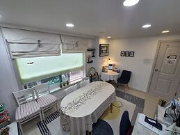 Riverside Guest House