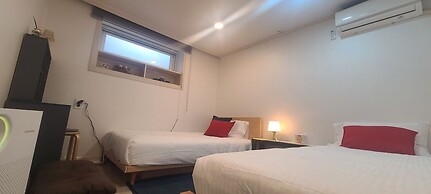 Riverside Guest House