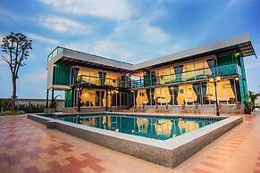 Royal Graces Pool Villas