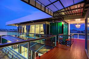 Royal Graces Pool Villas