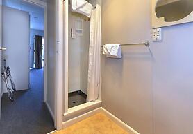 Classique Lodge Motel