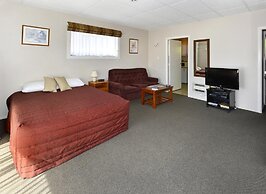 Classique Lodge Motel