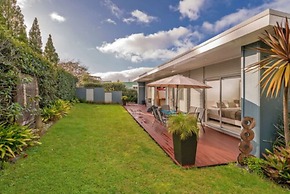 Tatahi Lodge Beach Resort