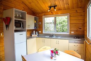 Tatahi Lodge Beach Resort