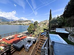 Hotel Paradiso