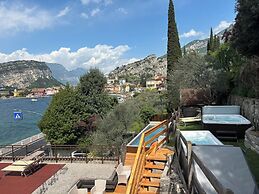 Hotel Paradiso