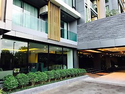 The Heaven at Star Hill Condo