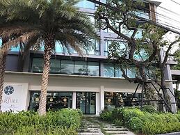 The Heaven at Star Hill Condo