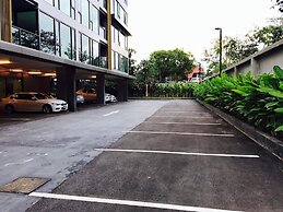 The Heaven at Star Hill Condo