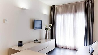 Home Club Suite Hotel