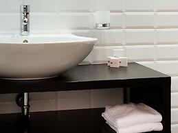 Home Club Suite Hotel