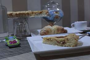 Home Club Suite Hotel