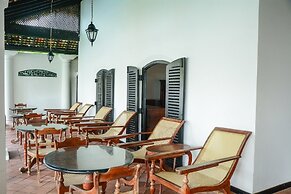 Villa Tissa Beach Resort