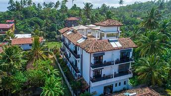 Villa Tissa Beach Resort