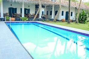 Villa Tissa Beach Resort