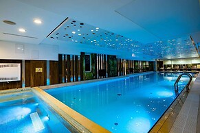 Ramada Hotel & Suites by Wyndham Novosibirsk Zhukovka