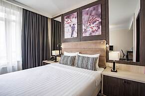 Ramada Hotel & Suites by Wyndham Novosibirsk Zhukovka