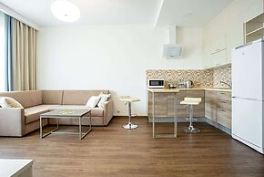 Ramada Hotel & Suites by Wyndham Novosibirsk Zhukovka