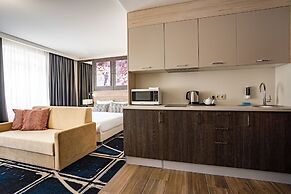 Ramada Hotel & Suites by Wyndham Novosibirsk Zhukovka
