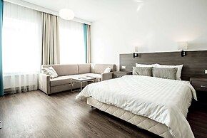 Ramada Hotel & Suites by Wyndham Novosibirsk Zhukovka