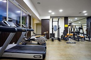 Ramada Hotel & Suites by Wyndham Novosibirsk Zhukovka