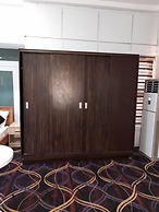 Treasures Suites & Conferences