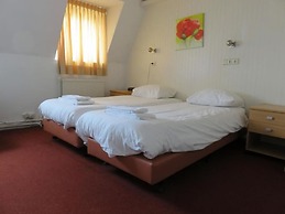 Hotel American