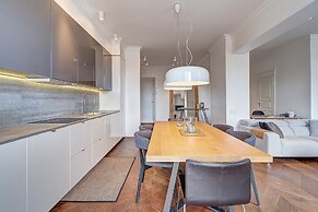 Vilnius Apartments & Suites Gedimino Ave